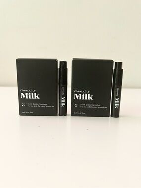 🌸COMMODITY Milk EDP Vial Spray Sample 2 mL x 2